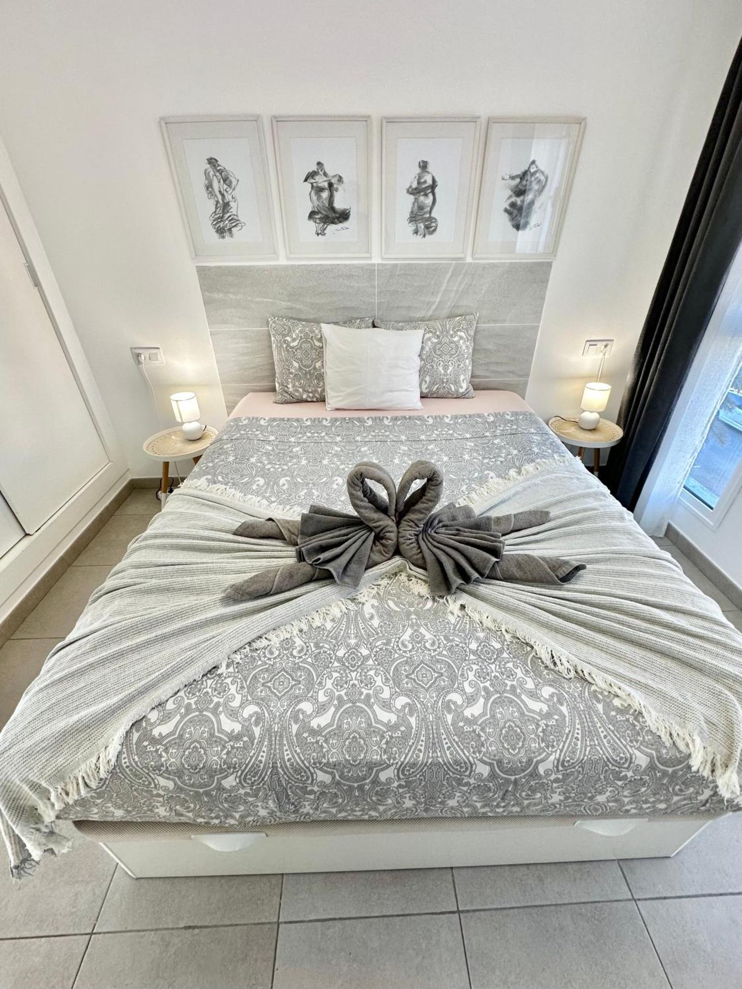 Canelita Con Piscina, Soleada Terraza Amplia Wifi Y Parking คอร์ราเลโฮ ภายนอก รูปภาพ